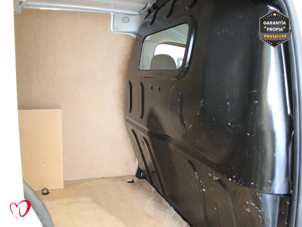 RENAULT KANGOO 1.5 DCI FURGÓN CERRADO 6 VEL 95 de segunda mano