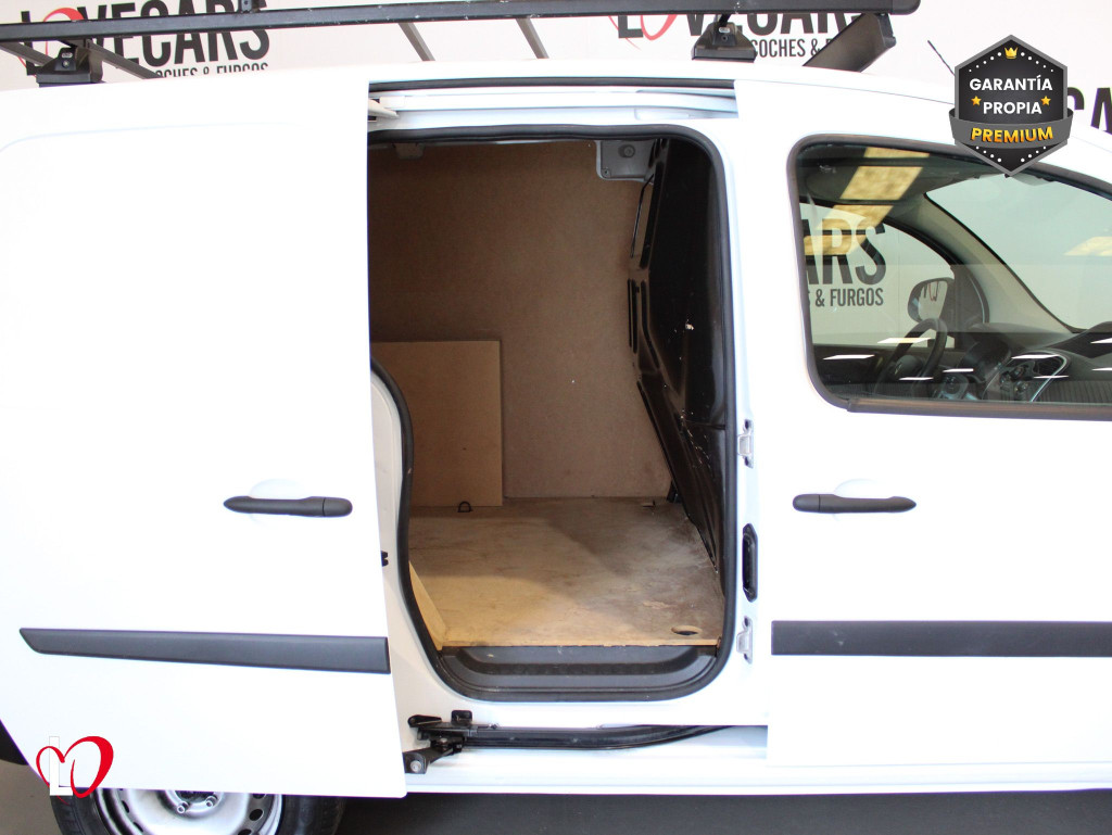 RENAULT KANGOO 1.5 DCI FURGÓN CERRADO 6 VEL 95 de segunda mano