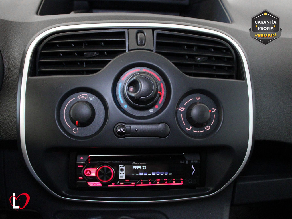 RENAULT KANGOO 1.5 DCI FURGÓN CERRADO 6 VEL 95 de segunda mano