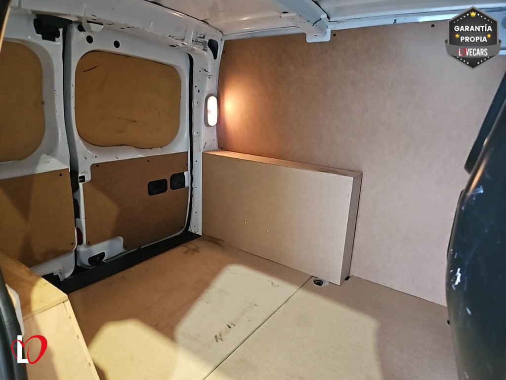RENAULT KANGOO 1.5 DCI FURGÓN CERRADO 75 de segunda mano