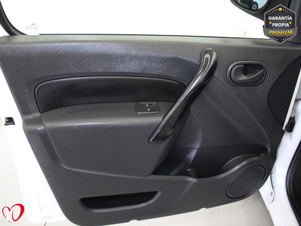 RENAULT KANGOO 1.5 DCI FURGÓN CERRADO 95 de segunda mano