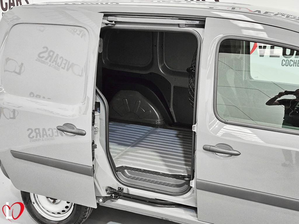 RENAULT KANGOO 1.5 DCI FURGON ENERGY de segunda mano