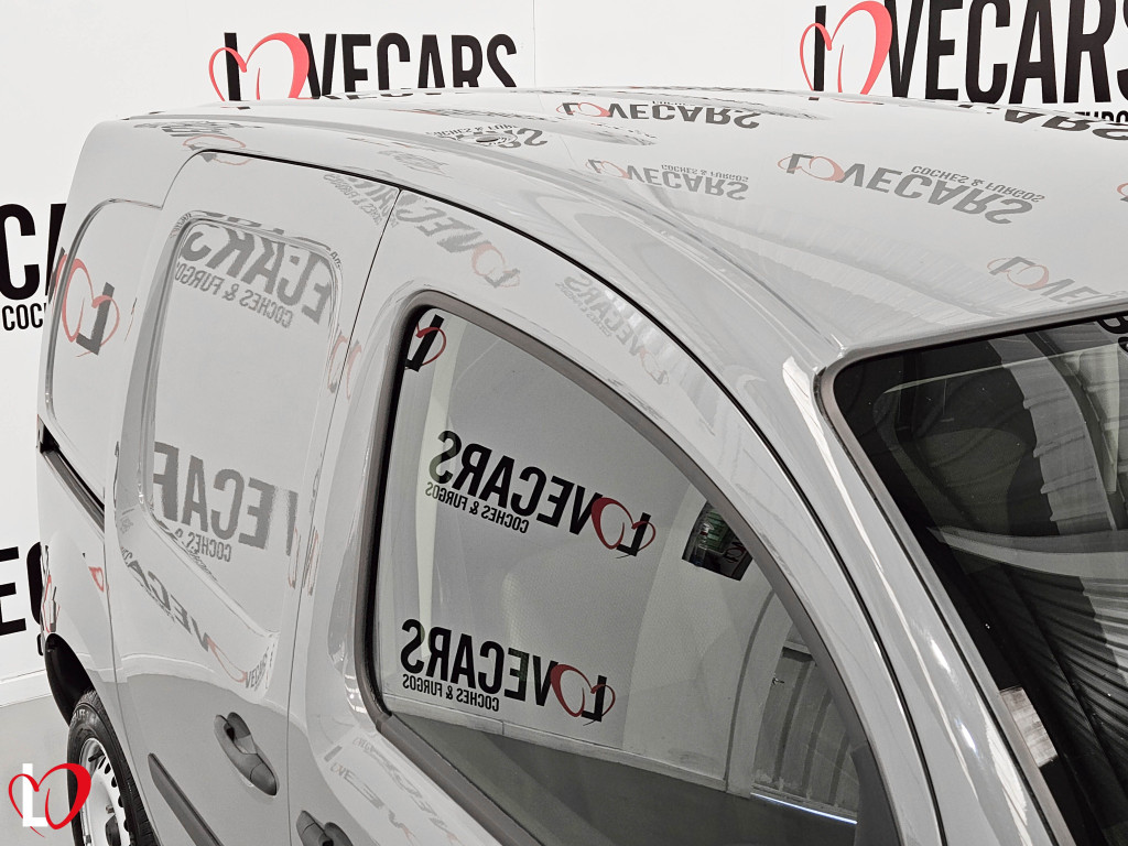 RENAULT KANGOO 1.5 DCI FURGON ENERGY de segunda mano