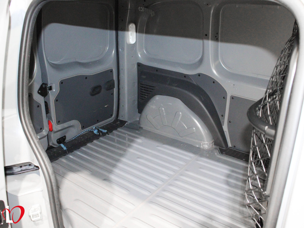 RENAULT KANGOO 1.5 DCI FURGON ENERGY de segunda mano