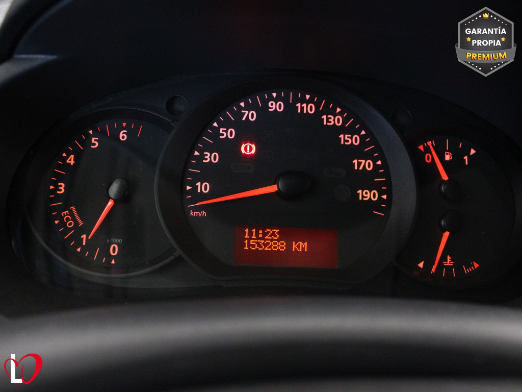 RENAULT KANGOO 1.5 DCI FURGÓN ISOTERMO 75 de segunda mano