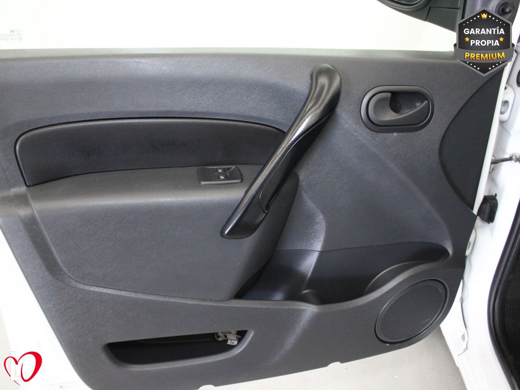 RENAULT KANGOO 1.5 DCI FURGÓN ISOTERMO 75 de segunda mano