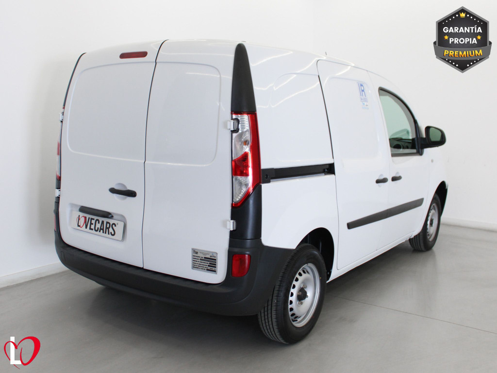 RENAULT KANGOO 1.5 DCI FURGÓN ISOTERMO 75 de segunda mano