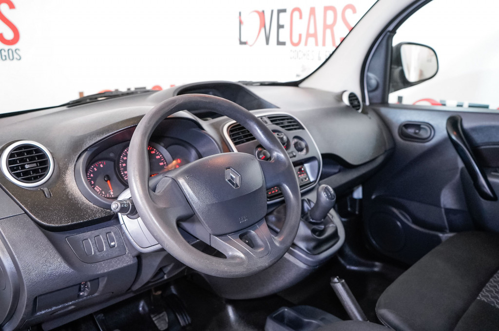 RENAULT KANGOO 1.5 DCI FURGÓN ISOTERMO MAXI 3 PLAZAS 90 de segunda mano