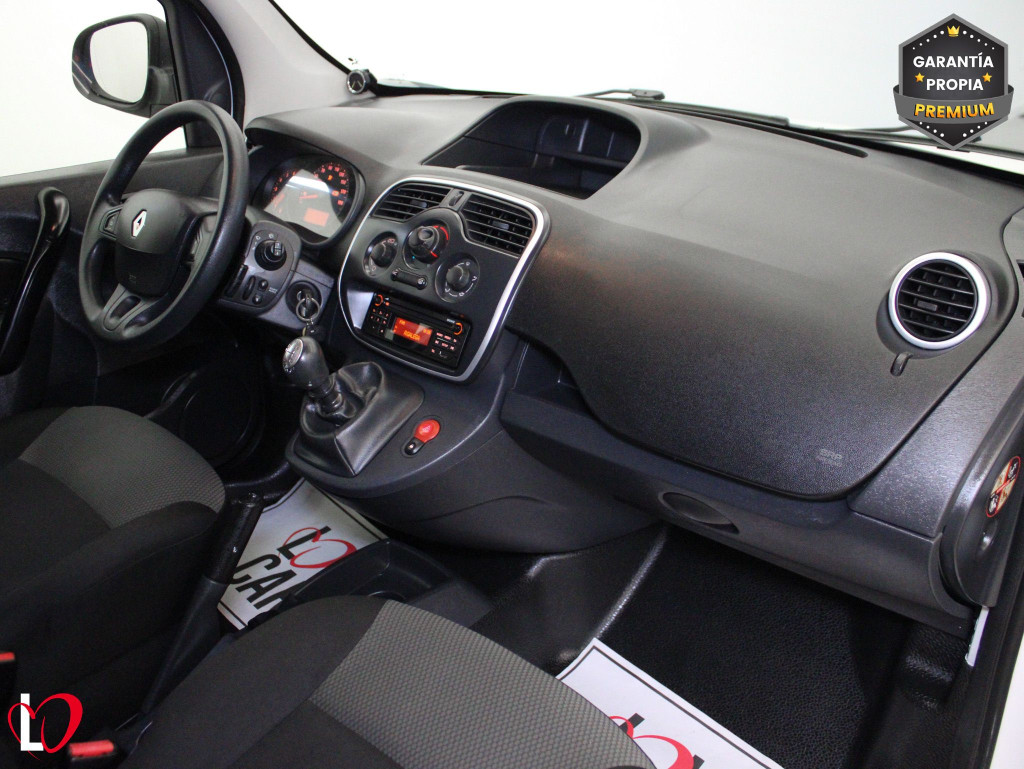RENAULT KANGOO 1.5 DCI FURGÓN MAXI 95 de segunda mano