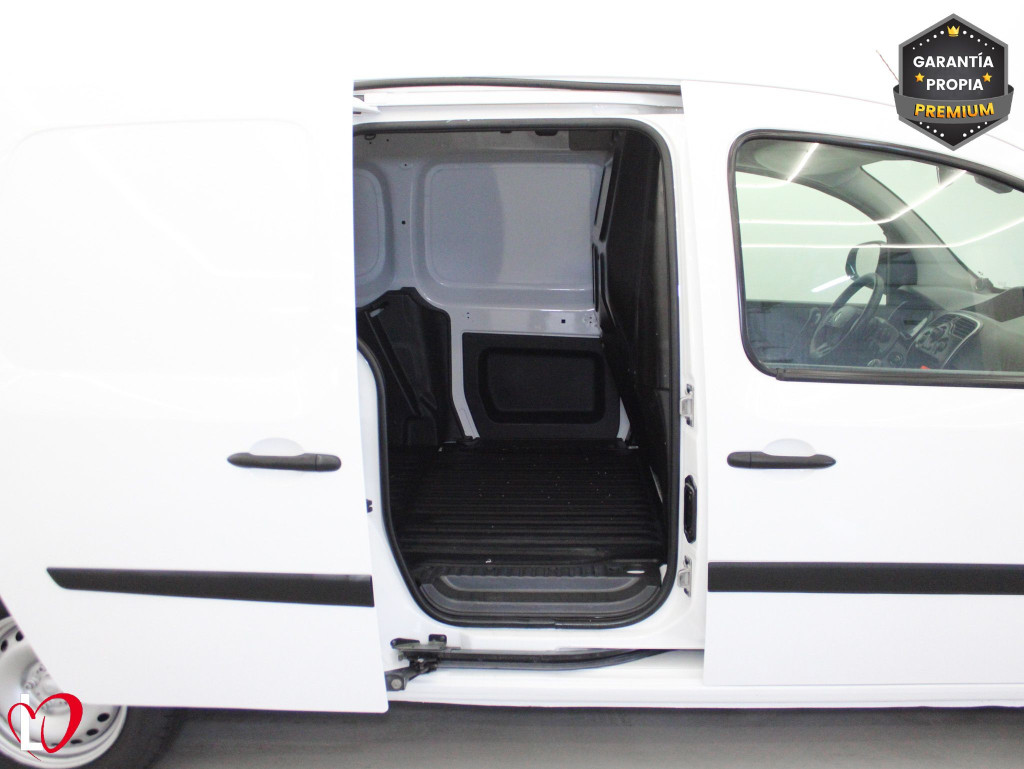 RENAULT KANGOO 1.5 DCI FURGÓN MAXI 95 de segunda mano