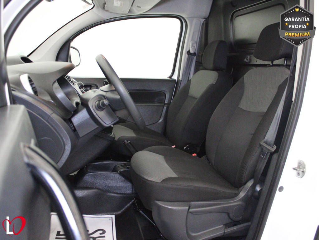 RENAULT KANGOO 1.5 DCI FURGÓN MAXI 95 de segunda mano