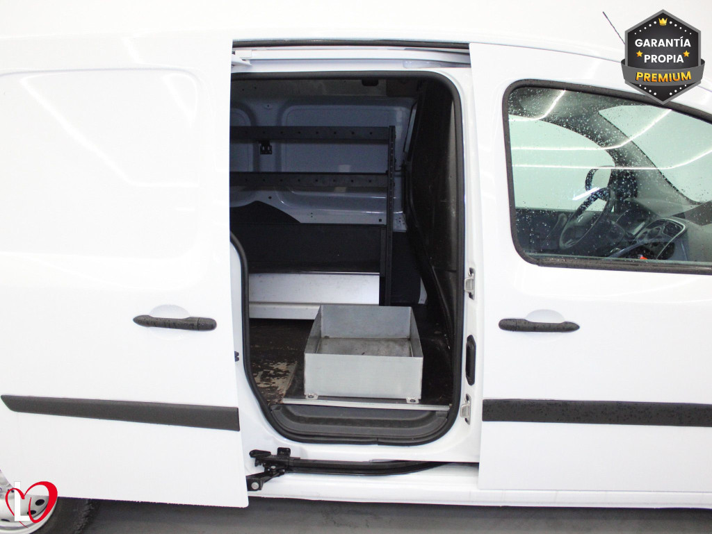 RENAULT KANGOO 1.5 DCI FURGÓN MAXI TALLER 6 VEL 95 de segunda mano