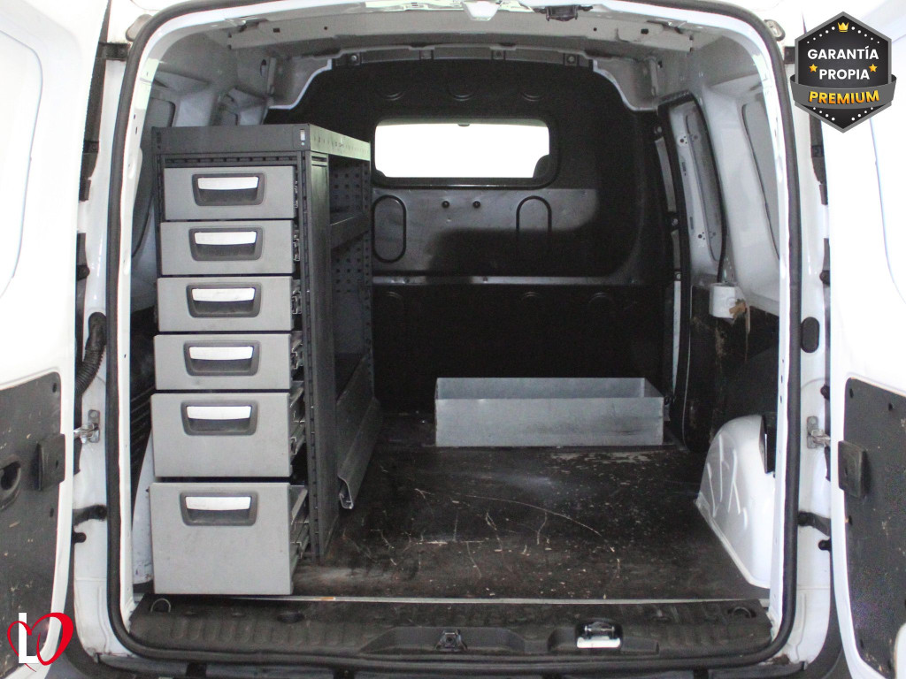 RENAULT KANGOO 1.5 DCI FURGÓN MAXI TALLER 6 VEL 95 de segunda mano