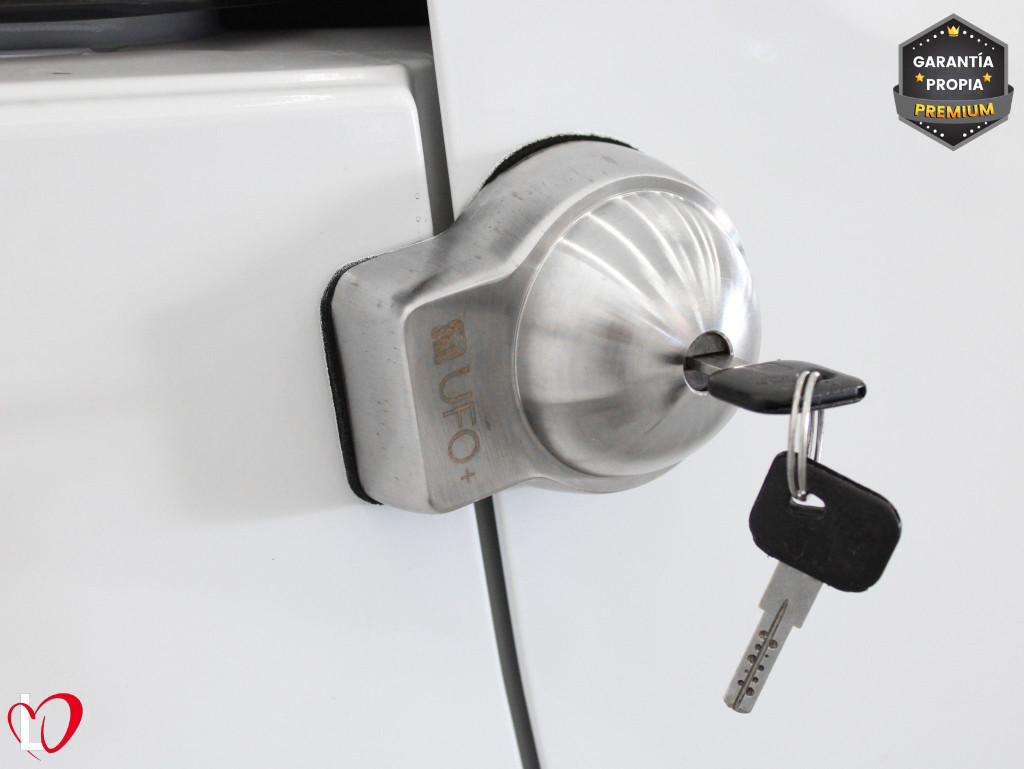 RENAULT KANGOO 1.5 DCI FURGÓN TALLER 6 VEL 95 de segunda mano