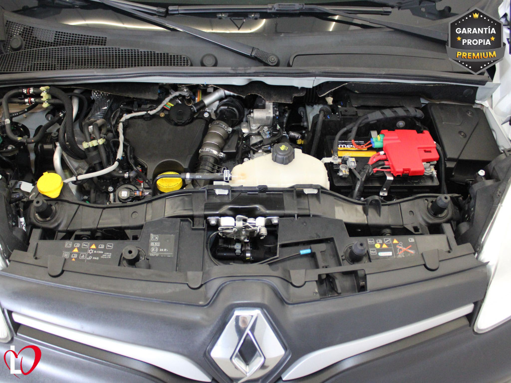 RENAULT KANGOO 1.5 DCI FURGÓN TALLER 6 VEL 95 de segunda mano