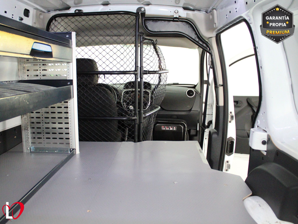 RENAULT KANGOO 1.5 DCI FURGÓN TALLER 6 VEL 95 de segunda mano