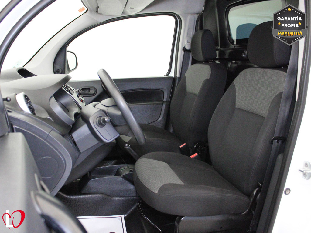 RENAULT KANGOO 1.5 DCI FURGÓN TALLER 6 VEL 95 de segunda mano