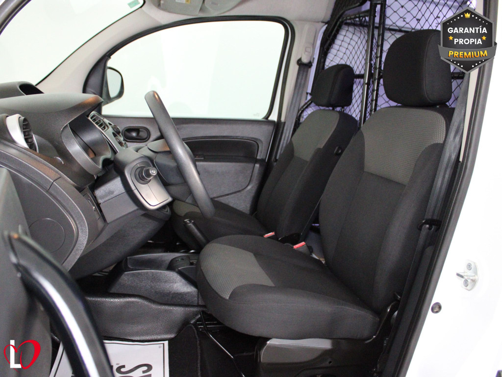 RENAULT KANGOO 1.5 DCI FURGÓN TALLER 6 VEL 95 de segunda mano