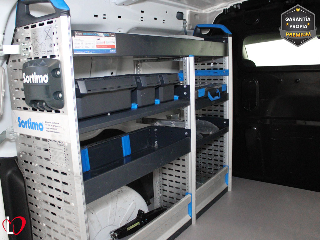 RENAULT KANGOO 1.5 DCI FURGÓN TALLER 6 VEL 95 de segunda mano