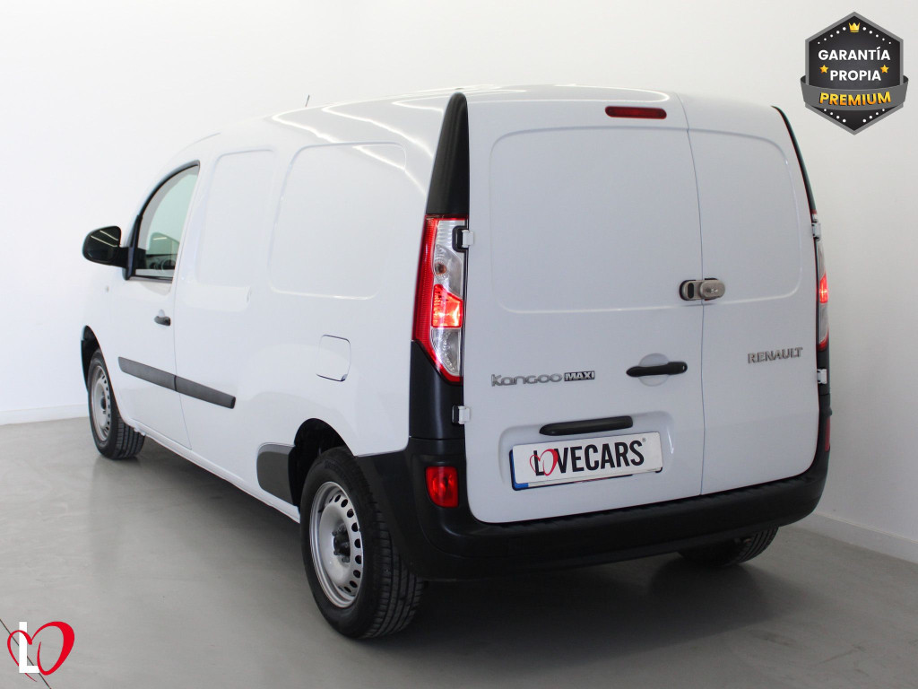 RENAULT KANGOO 1.5 DCI FURGÓN TALLER MAXI 6 VEL 95 de segunda mano