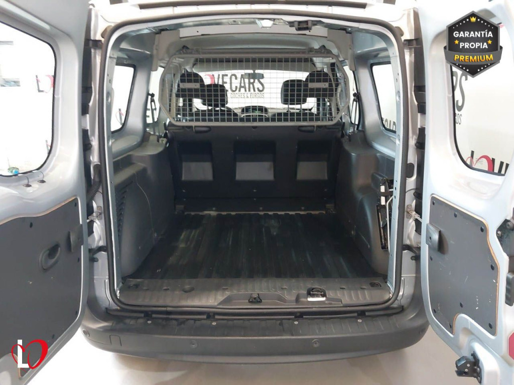 RENAULT KANGOO 1.5 DCI MAXI 4plazas COMBI 115 de segunda mano