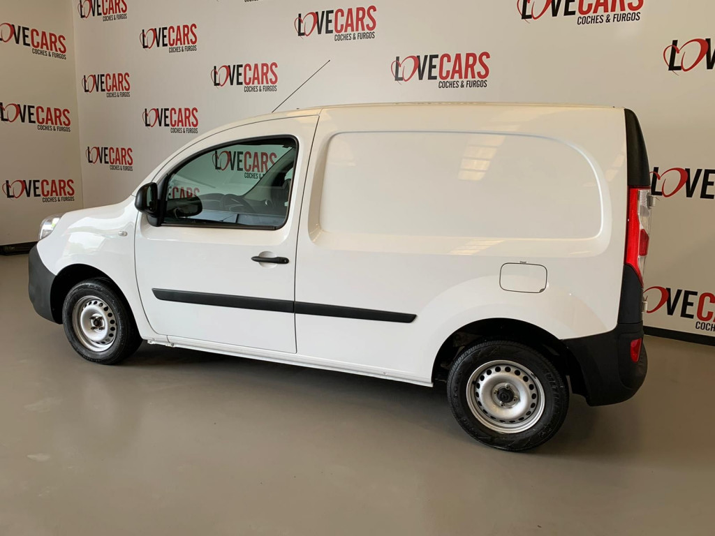 RENAULT KANGOO FURGON CERRADO 1.5 DCI de segunda mano