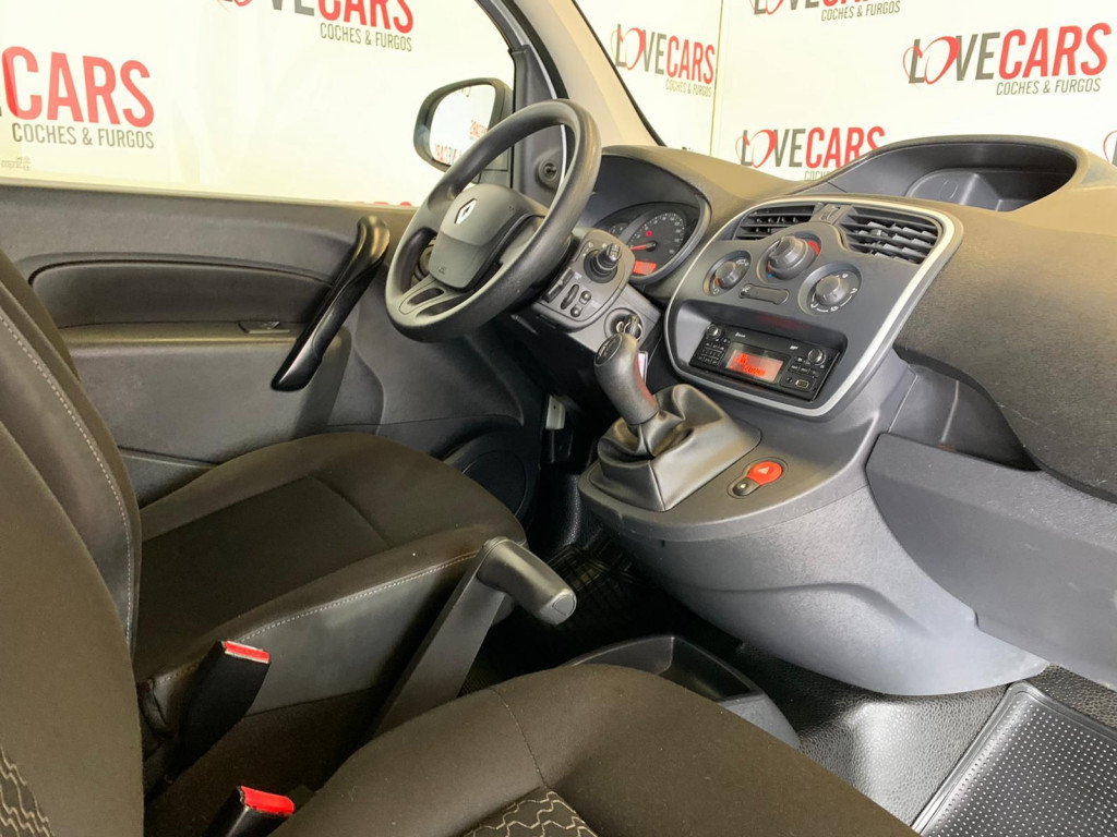 RENAULT KANGOO FURGON CERRADO 1.5 DCI de segunda mano