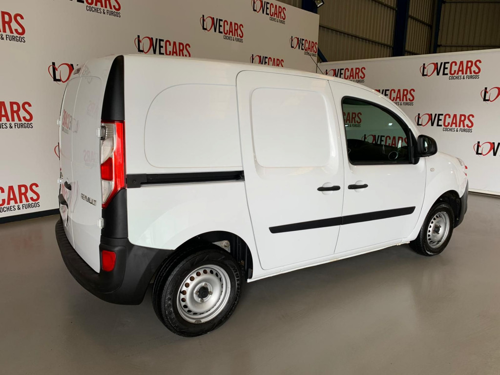 RENAULT KANGOO FURGON CERRADO 1.5 DCI de segunda mano