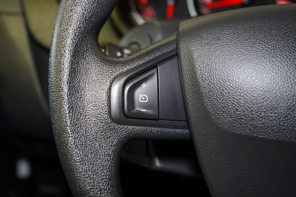 RENAULT KANGOO MAXI 1.5 DCI FURGON LARGA 90 de segunda mano