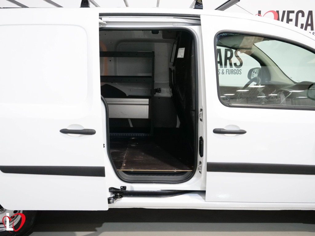 RENAULT KANGOO MAXI 1.5 DCI FURGÓN TALLER MAXI 90 de segunda mano