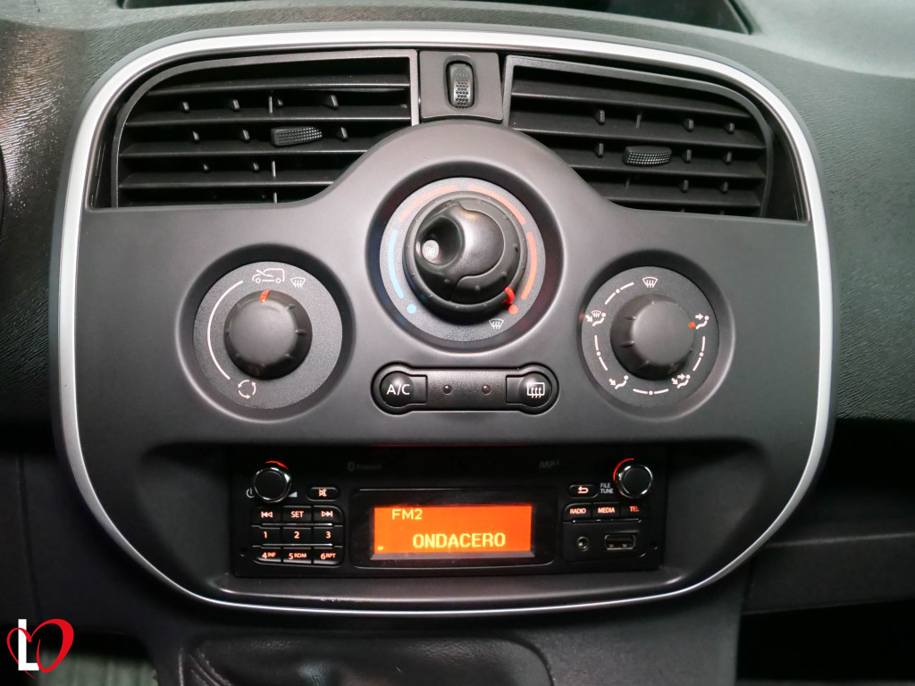 RENAULT KANGOO MAXI 1.5 DCI FURGÓN TALLER MAXI 90 de segunda mano