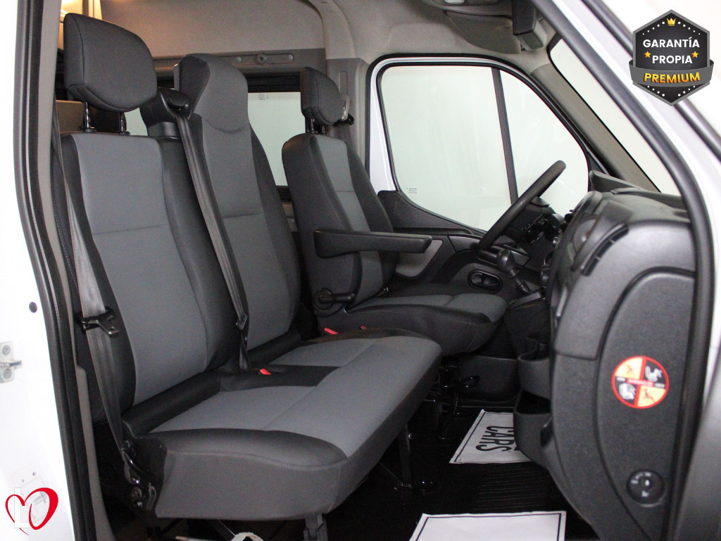 RENAULT MASTER 2.3 DCI COMBI 7 L2 H2 131 de segunda mano