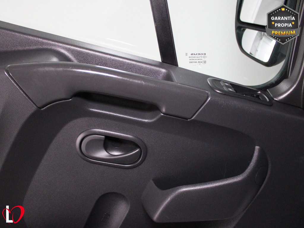 RENAULT MASTER 2.3 DCI FG. L2H2 3500 GPS 150 de segunda mano