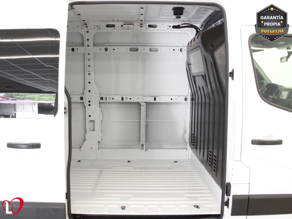 RENAULT MASTER 2.3 DCI FURGON L2 H2 145 de segunda mano