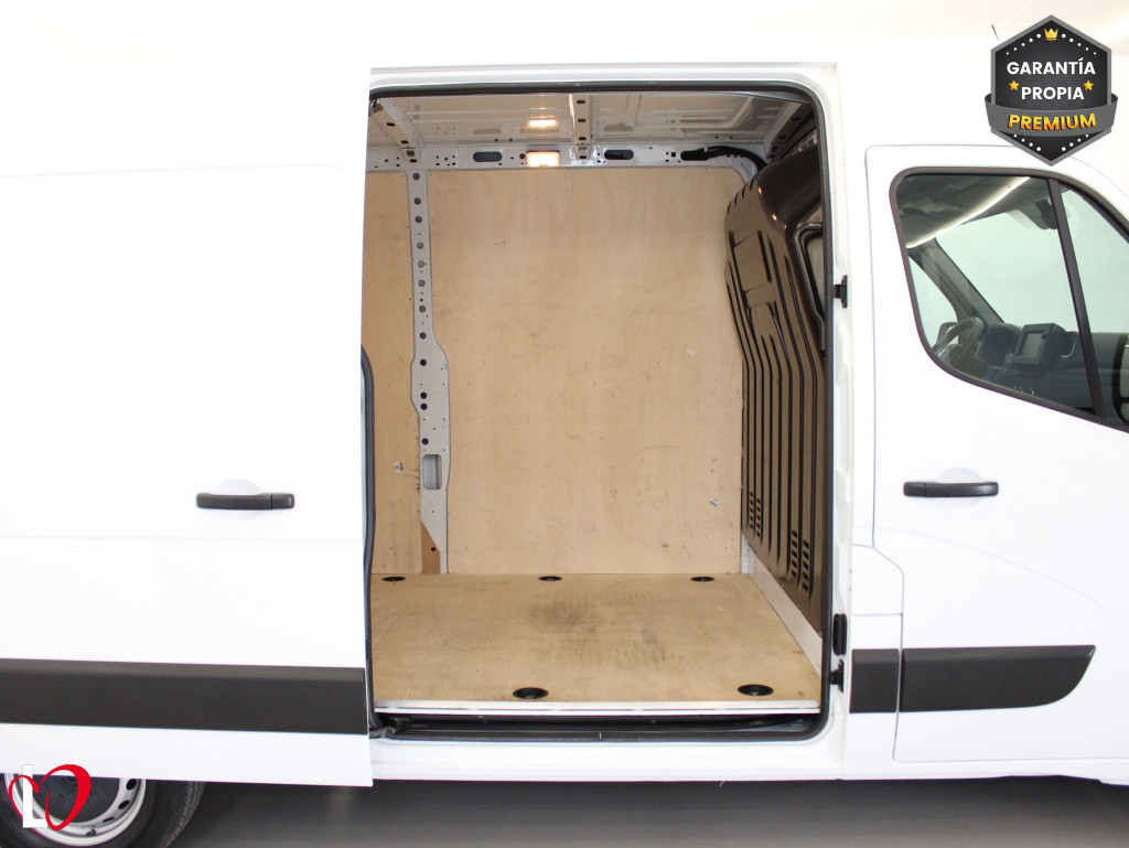 RENAULT MASTER 2.3 DCI FURGON L2 H2 3300 GPS 135 de segunda mano