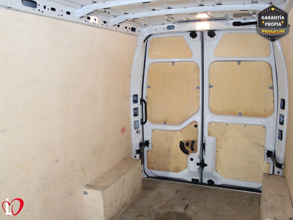 RENAULT MASTER 2.3 DCI FURGON L3 H2 135 de segunda mano