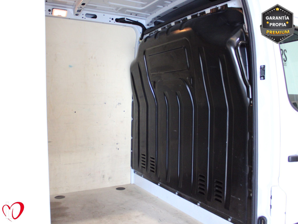 RENAULT MASTER 2.3 DCI FURGON L3 H2 135 de segunda mano