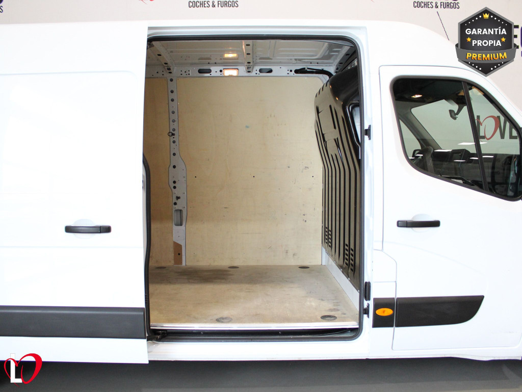 RENAULT MASTER 2.3 DCI FURGON L3 H2 135 de segunda mano