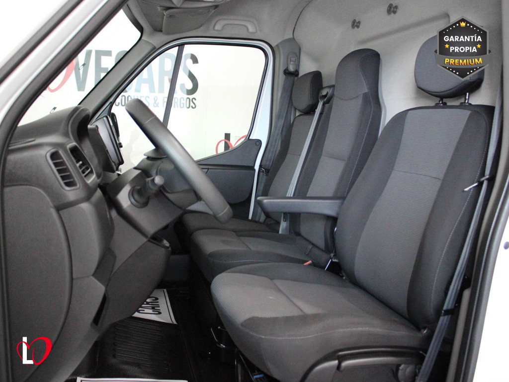 RENAULT MASTER 2.3 DCI L3 H2 3500 BLUE FURGÓN CERRADO 135 de segunda mano