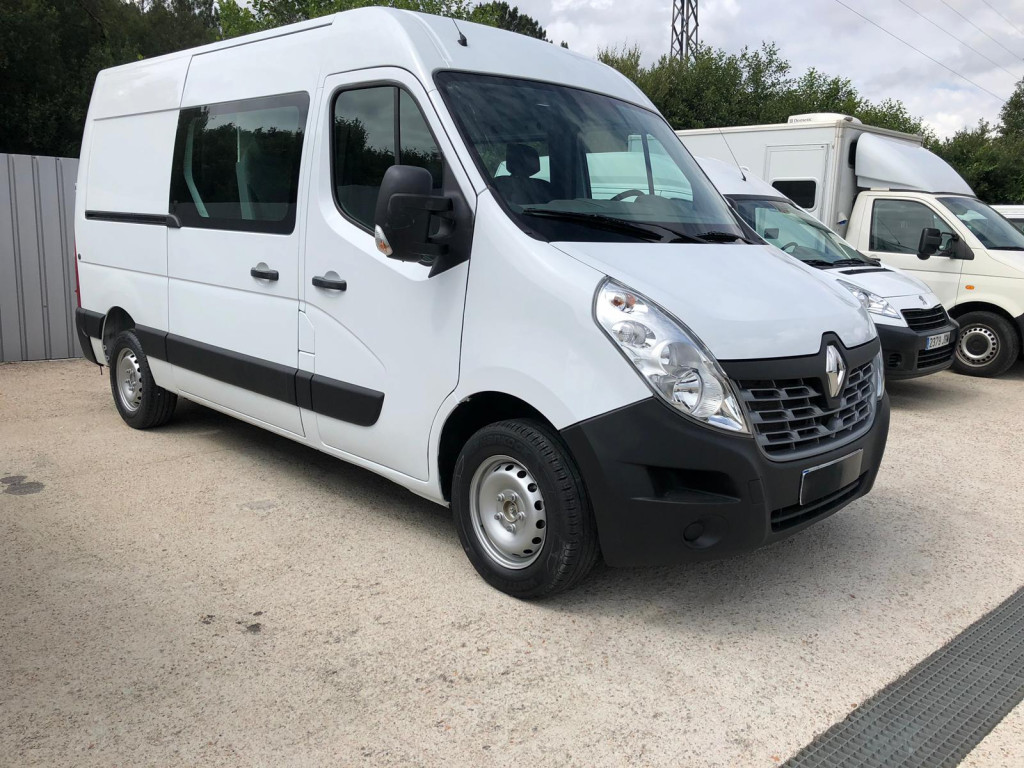 RENAULT MASTER COMBI 7 PLAZAS L2H2 2.3 DCI 3500 110 CV de segunda mano