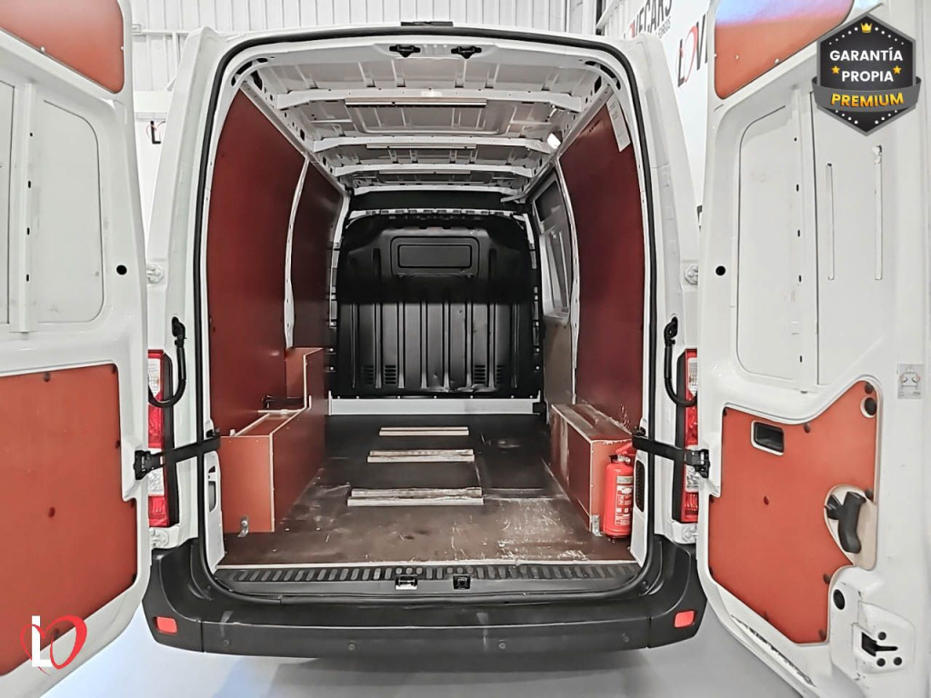 RENAULT MASTER L2 2.3 DCI FURGON L2 H2 125 de segunda mano
