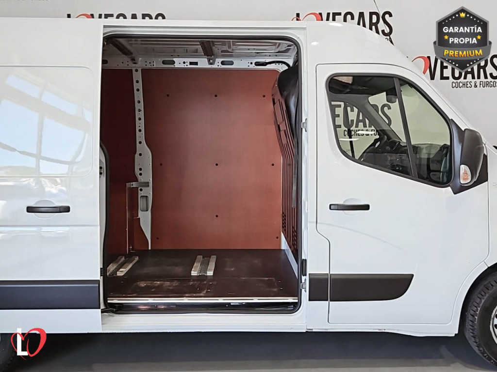 RENAULT MASTER L2 2.3 DCI FURGON L2 H2 125 de segunda mano