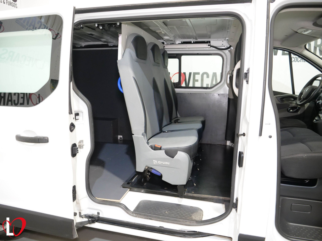 RENAULT TRAFIC 1.6 DCI COMBI 6 LARGA 120 de segunda mano