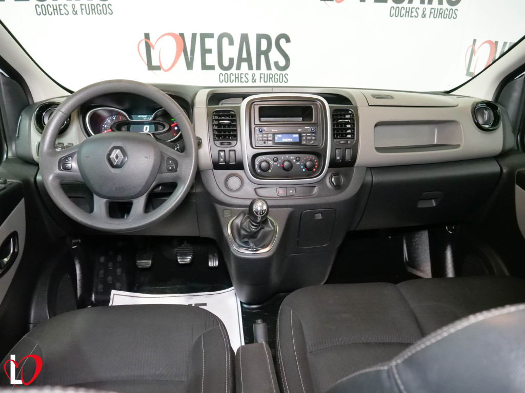 RENAULT TRAFIC 1.6 DCI COMBI 6 LARGA 120 de segunda mano