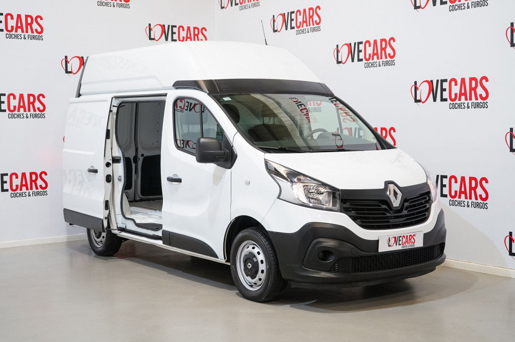 RENAULT TRAFIC 1.6 DCI FURGÓN CERRADO 29 L1 H2 125 de segunda mano
