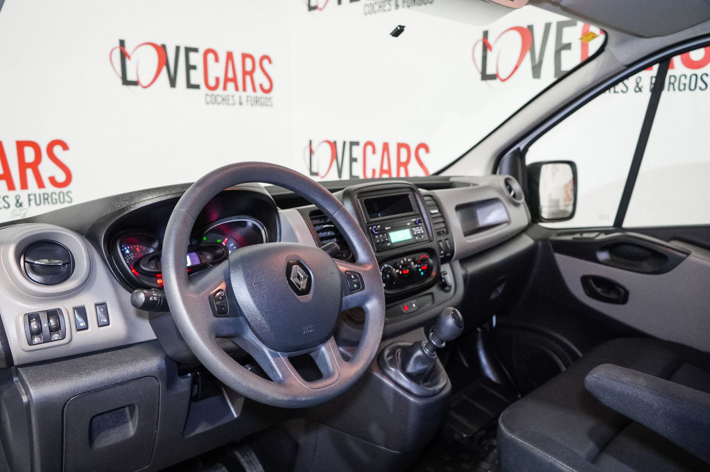 RENAULT TRAFIC 1.6 DCI FURGÓN CERRADO L2 6 VEL 95 de segunda mano