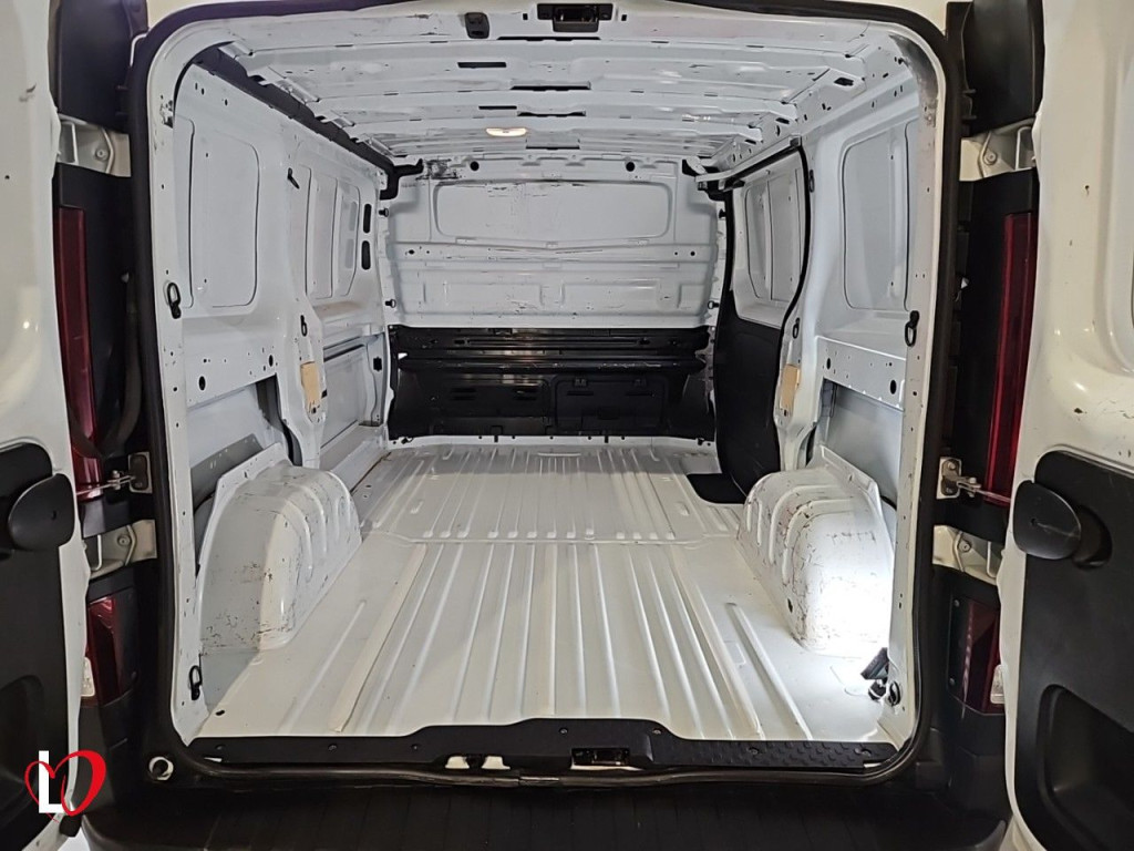 RENAULT TRAFIC 1.6 DCI FURGON L1 H1 95 de segunda mano