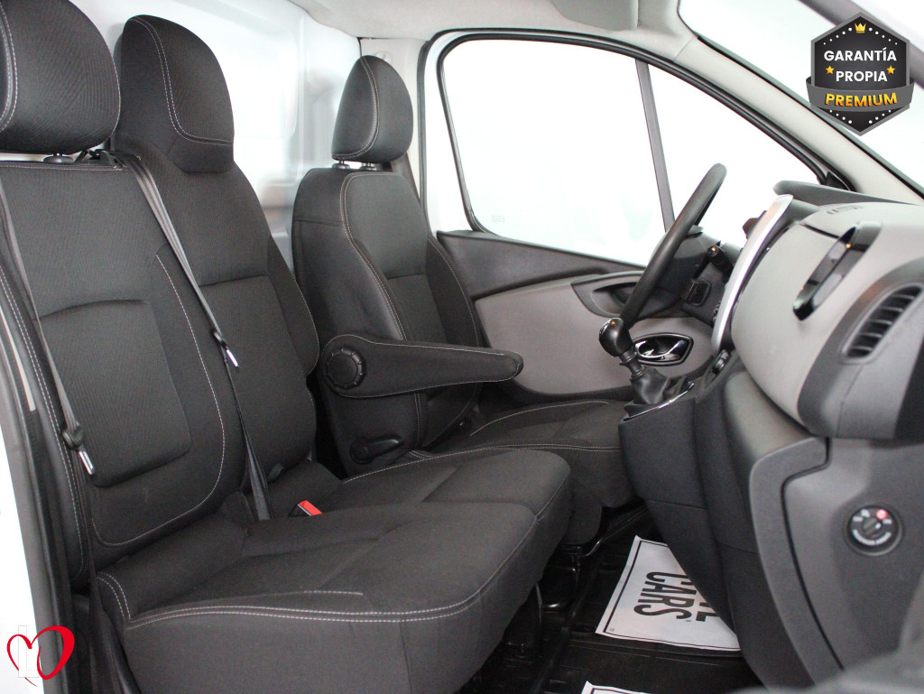 RENAULT TRAFIC 1.6 DCI FURGON L1 H1 95 de segunda mano
