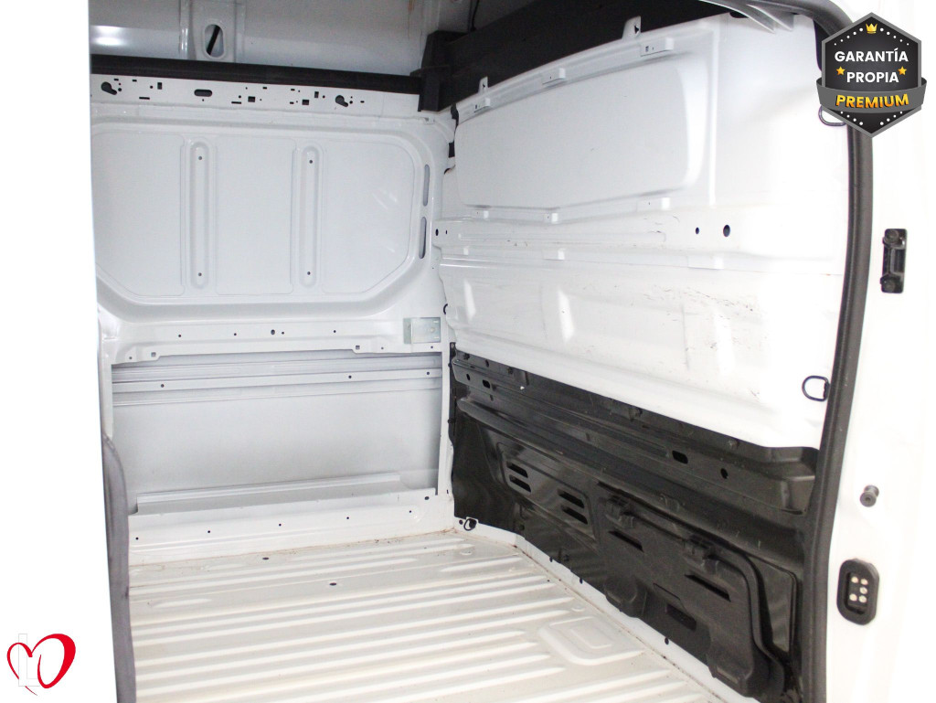 RENAULT TRAFIC 1.6 DCI FURGON L1 H2 125 de segunda mano