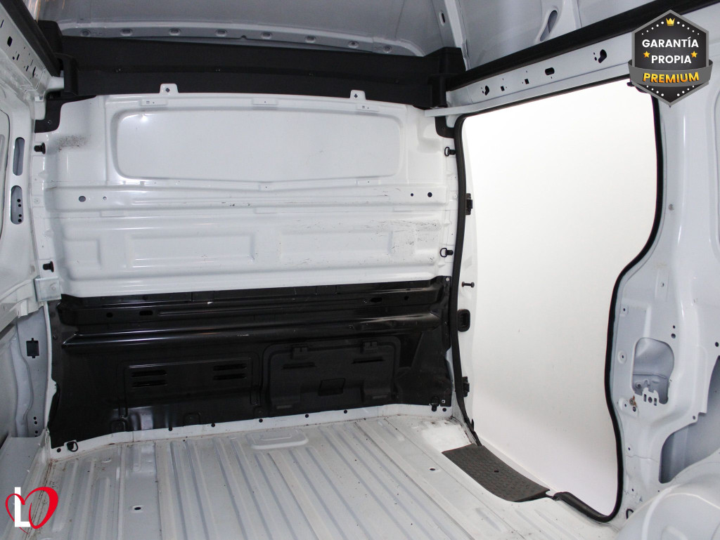 RENAULT TRAFIC 1.6 DCI FURGON L1 H2 125 de segunda mano